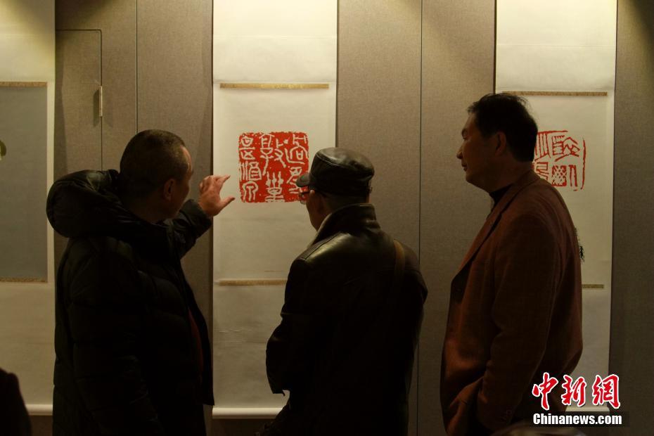 猎杀对决怎么打重甲丧尸